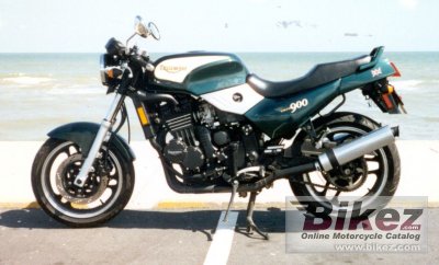 1996 Triumph Trident 900 photo